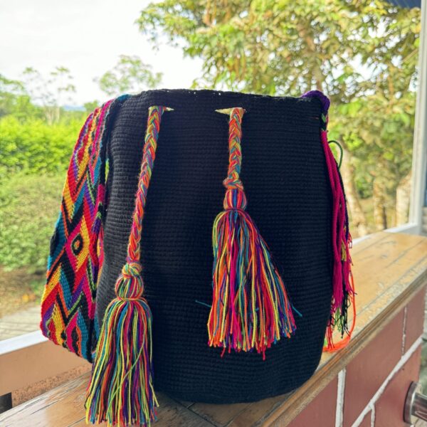 Mochila Wayuú Unicolor - Imagen 2