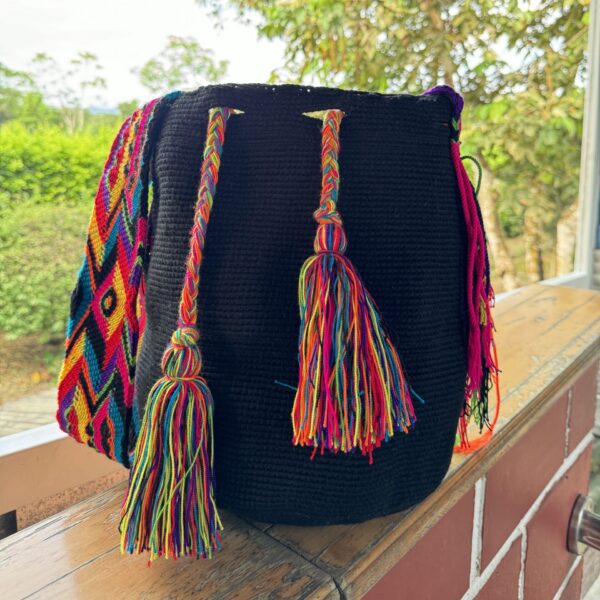 Mochila Wayuú Unicolor - Imagen 9