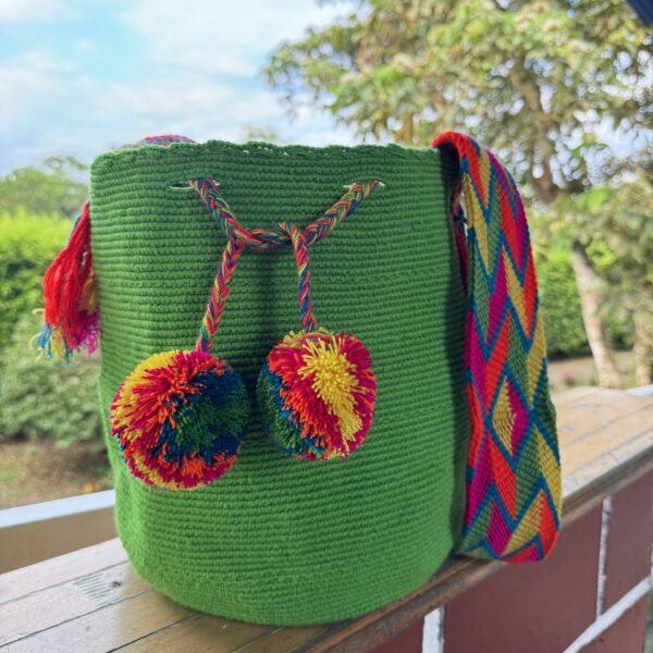 Mochila Wayuú Unicolor - Imagen 3