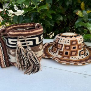 Combos Sombrero-Mochila