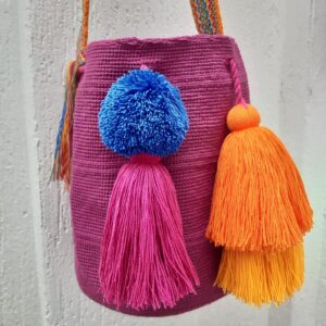 Mochila Wayúu Pompones Grandes